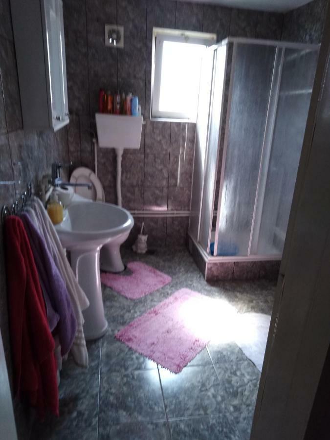 Sunce Bed and Breakfast Ćuprija Esterno foto