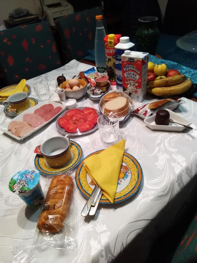 Sunce Bed and Breakfast Ćuprija Esterno foto